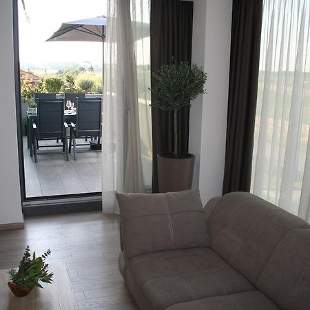 Olive Charm Apartment Umag Exterior foto